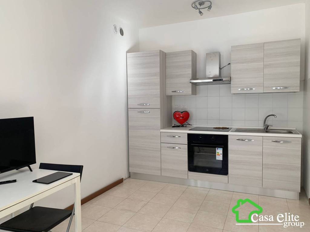 appartamento in affitto a Melegnano