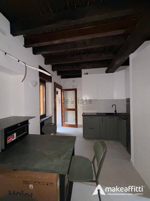 appartamento in affitto a Melegnano