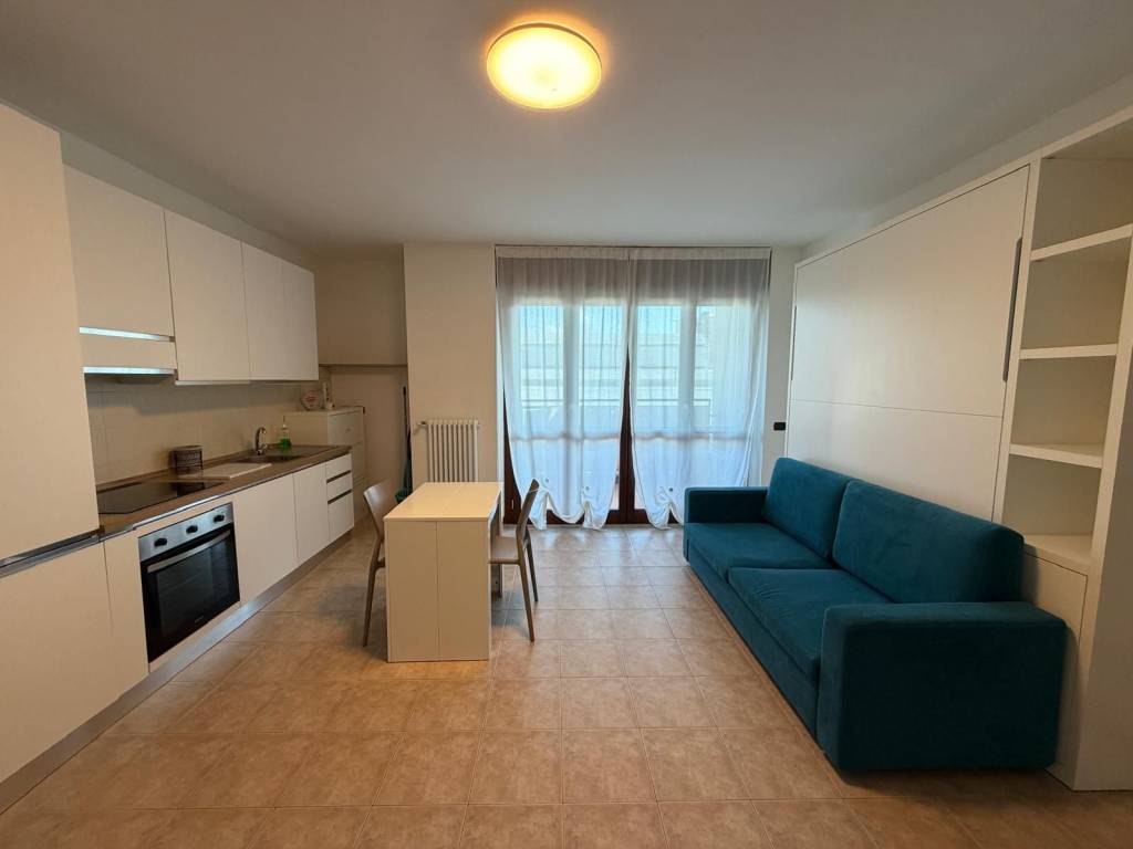appartamento in affitto a Melegnano