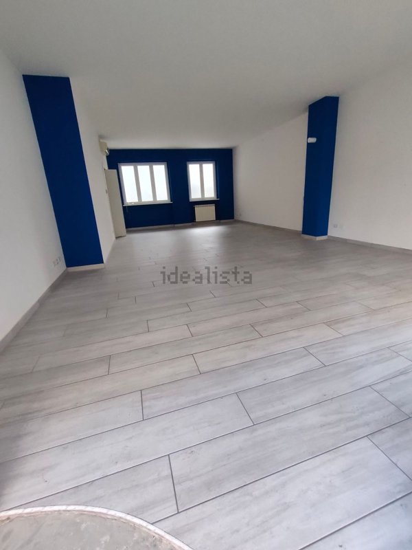 negozio in affitto a Melzo