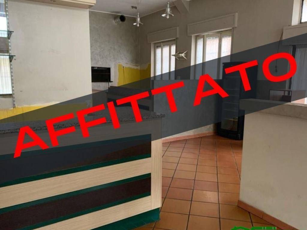 negozio in affitto a Melzo
