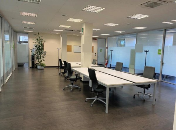 ufficio in affitto a Milano in zona Lorenteggio