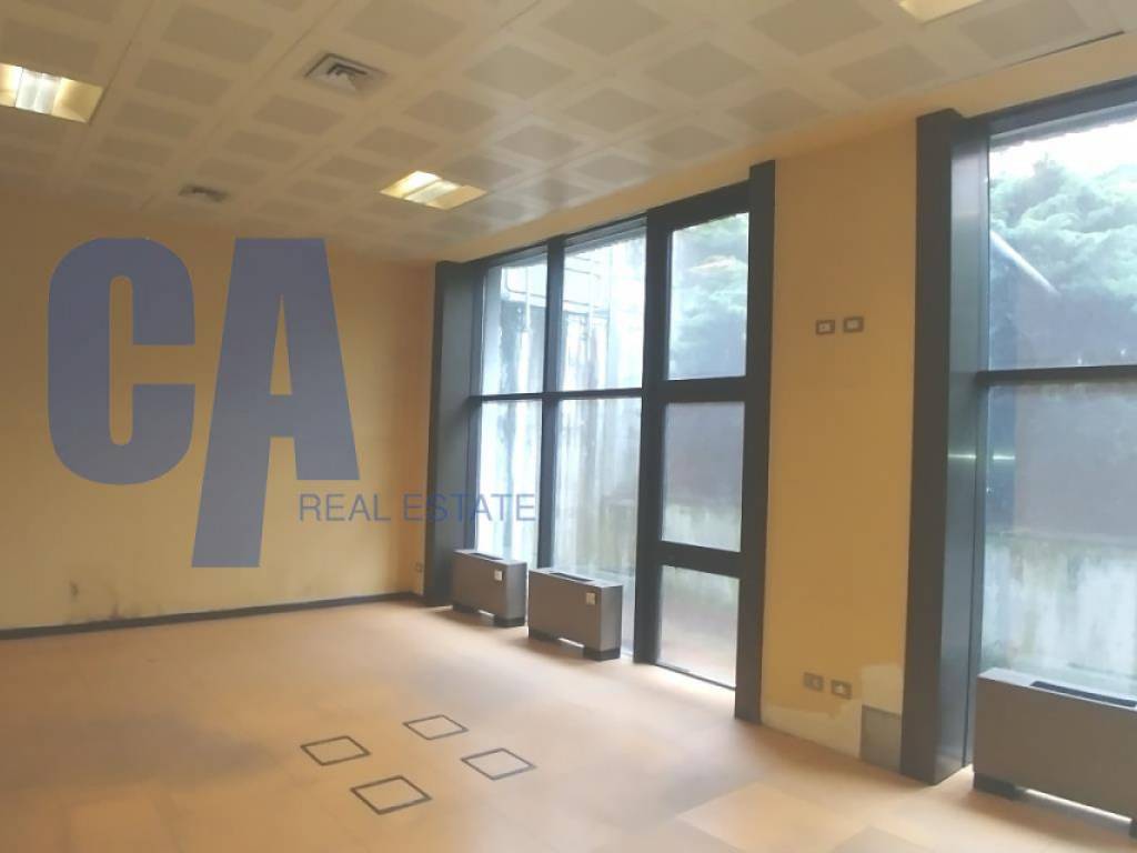 intera palazzina in affitto a Milano in zona Forlanini