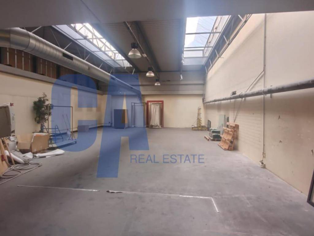 intera palazzina in affitto a Milano in zona Isola