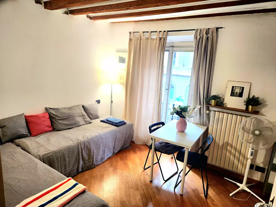 appartamento in affitto a Milano in zona Porta Genova