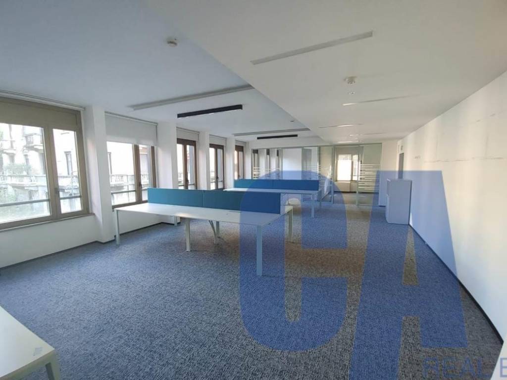 ufficio in affitto a Milano in zona Centro Direzionale