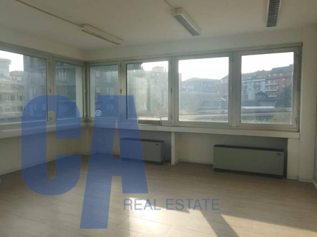 ufficio in affitto a Milano in zona Isola