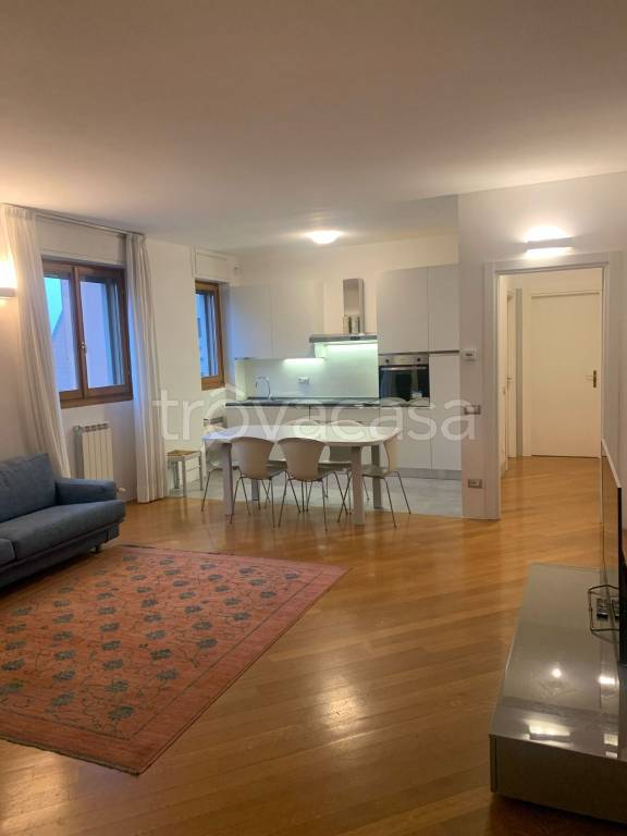 appartamento in affitto a Milano in zona Quarto Cagnino
