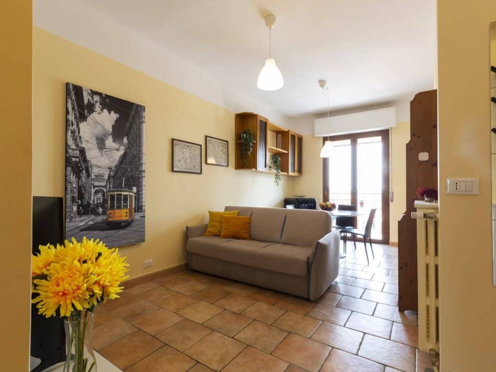 appartamento in affitto a Milano in zona Famagosta