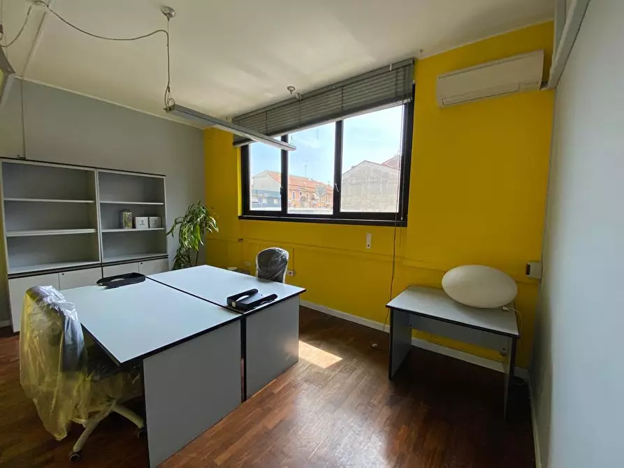 ufficio in affitto a Milano