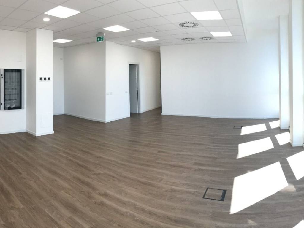 ufficio in affitto a Milano in zona Centro Direzionale