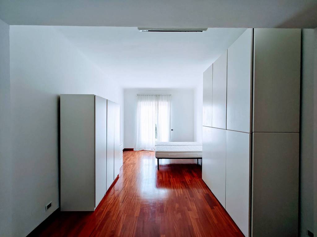 appartamento in affitto a Milano in zona Guastalla