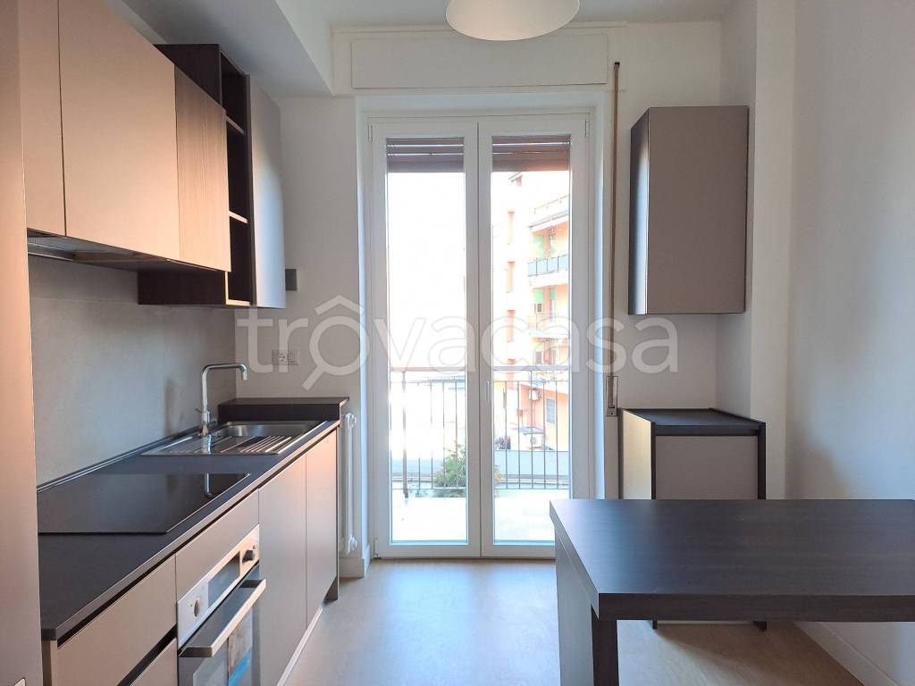 appartamento in affitto a Milano in zona Baggio