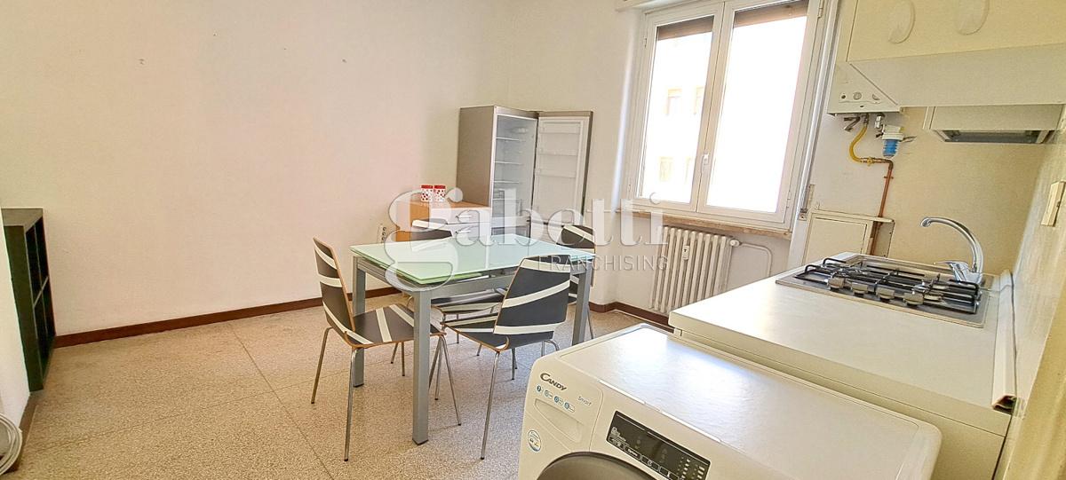 appartamento in affitto a Milano in zona Montalbino