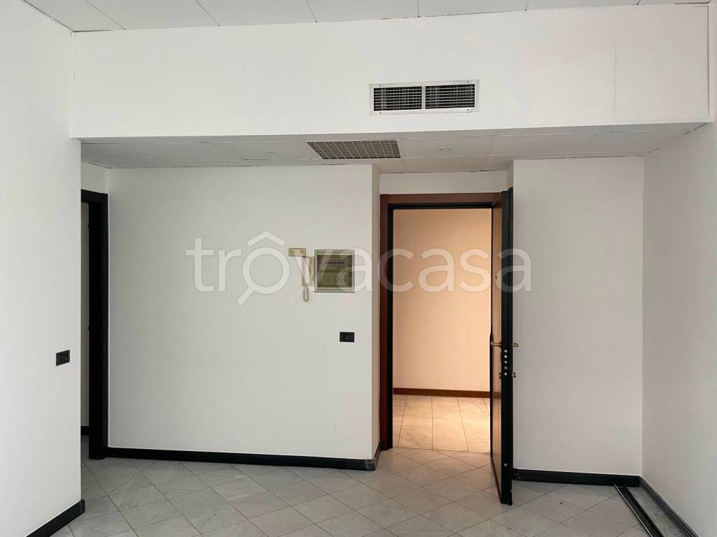 appartamento in affitto a Milano in zona Centro Direzionale