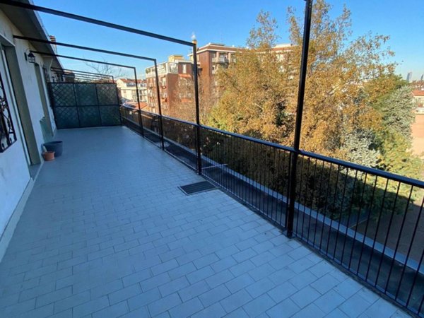 appartamento in affitto a Milano in zona Porta Genova