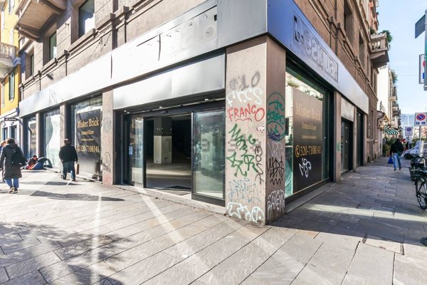 negozio in affitto a Milano