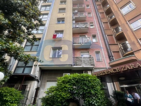 negozio in affitto a Milano in zona Isola