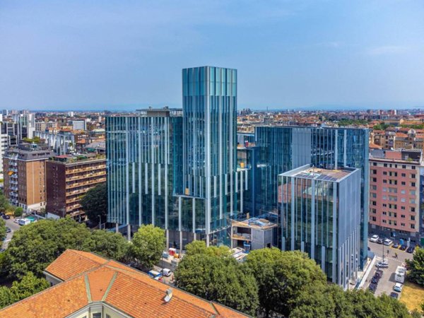 negozio in affitto a Milano in zona Il Portello