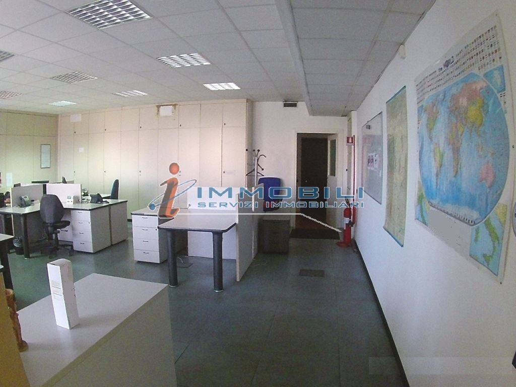 ufficio in affitto a Milano in zona San Siro
