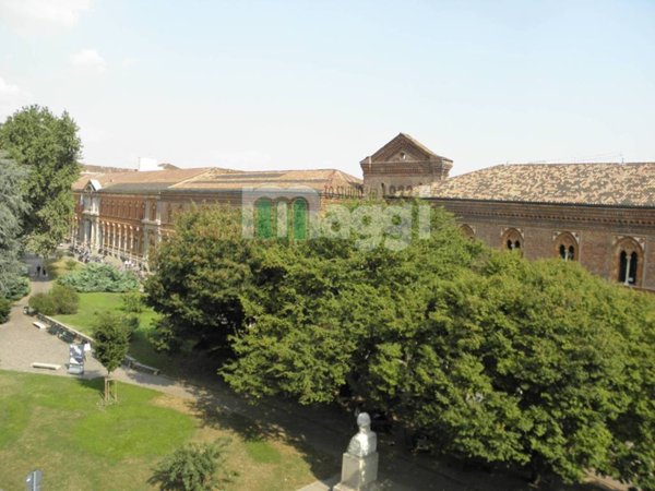 appartamento in affitto a Milano in zona Sant'Ambrogio