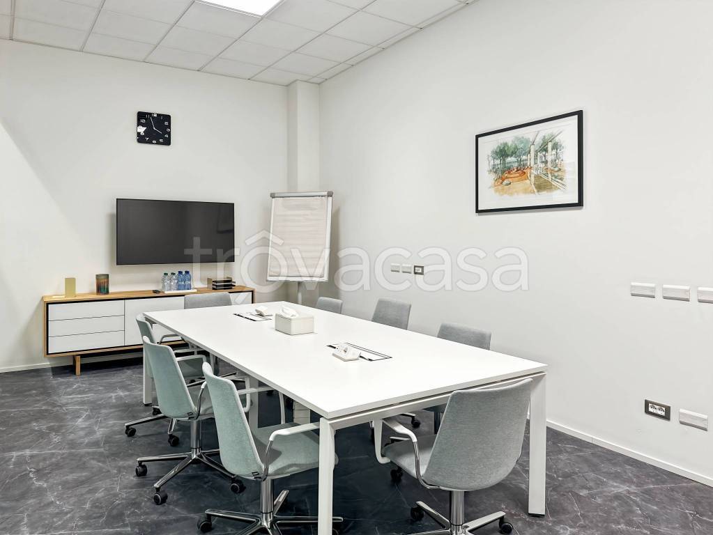 ufficio in affitto a Milano in zona Adriano