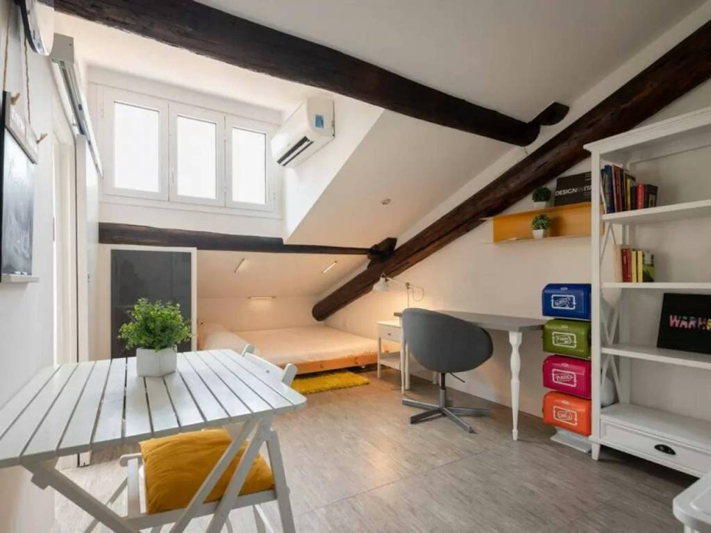 appartamento in affitto a Milano in zona Isola