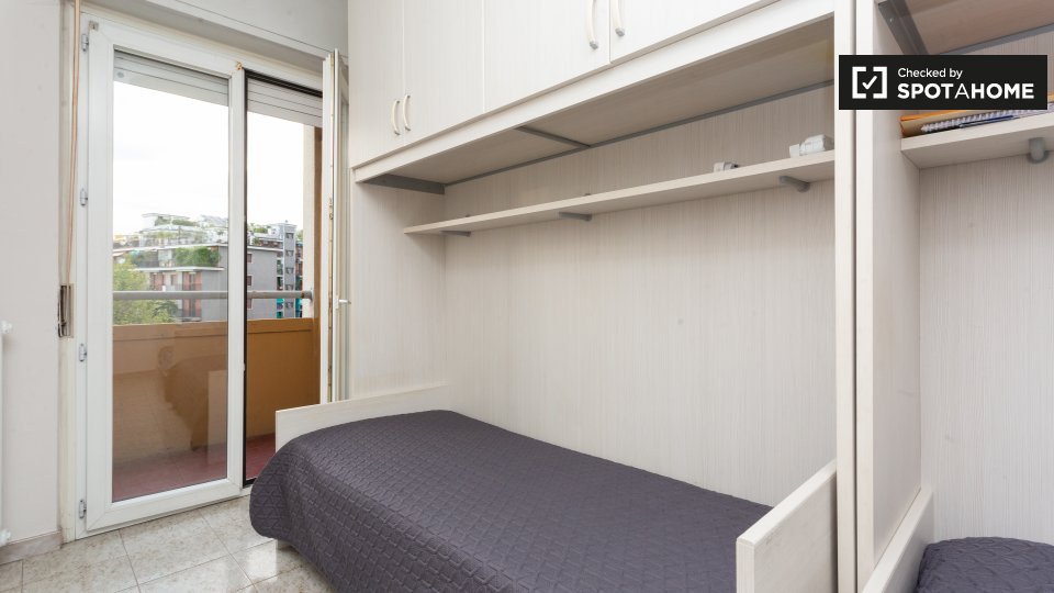 appartamento in affitto a Milano in zona Vigentino