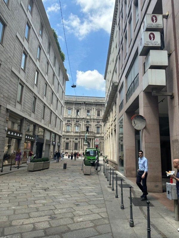 ufficio in affitto a Milano