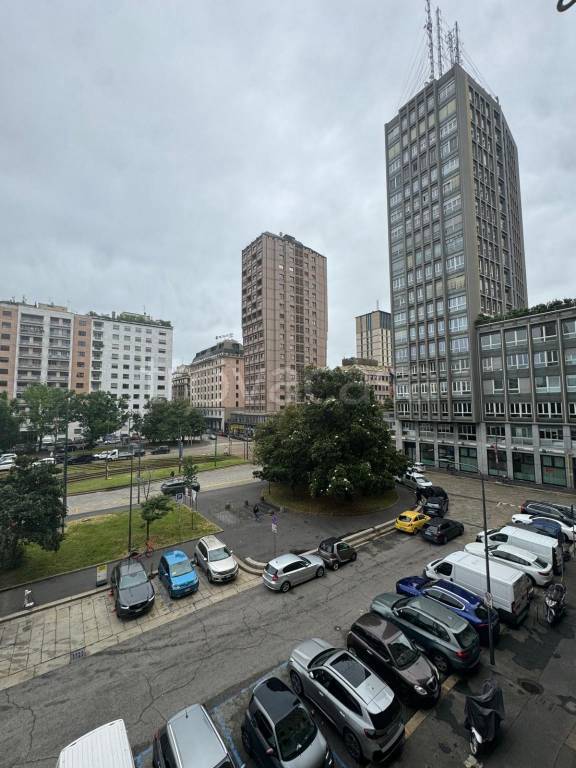ufficio in affitto a Milano in zona Porta Nuova