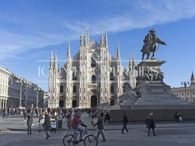 negozio in vendita a Milano in zona Cadorna