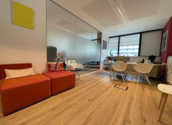 ufficio in affitto a Milano in zona Centro Direzionale