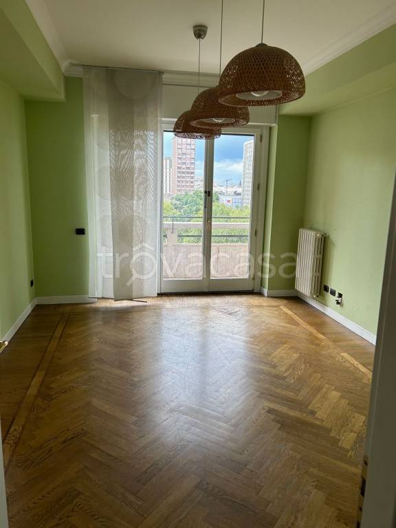 appartamento in affitto a Milano in zona Centro Direzionale