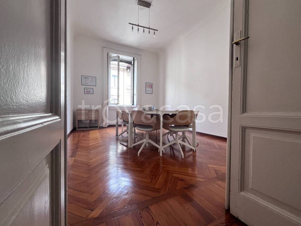 appartamento in affitto a Milano in zona Centro Direzionale