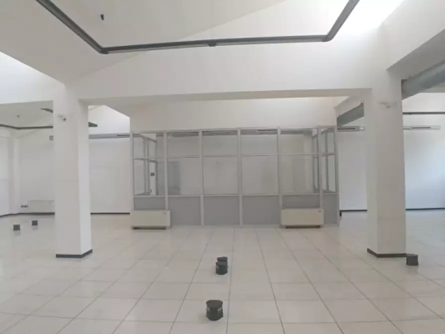 ufficio in affitto a Milano in zona Gallaratese