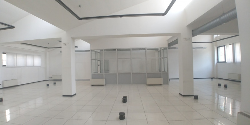 ufficio in affitto a Milano in zona Gallaratese