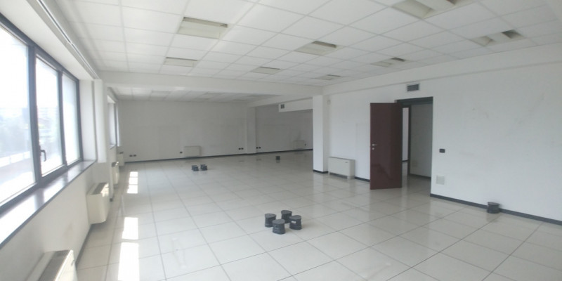 ufficio in affitto a Milano in zona Gallaratese