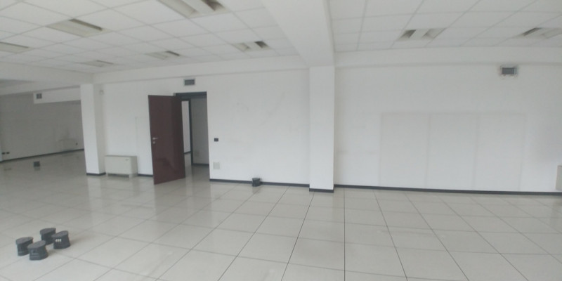 ufficio in affitto a Milano in zona Gallaratese