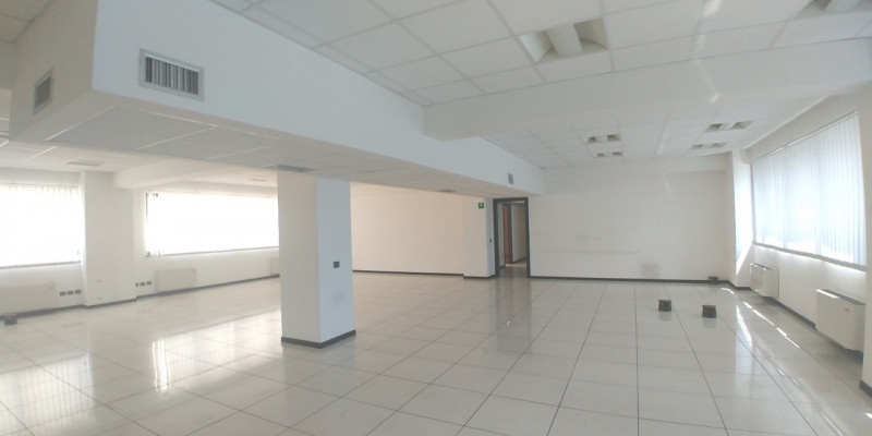 ufficio in affitto a Milano in zona Gallaratese