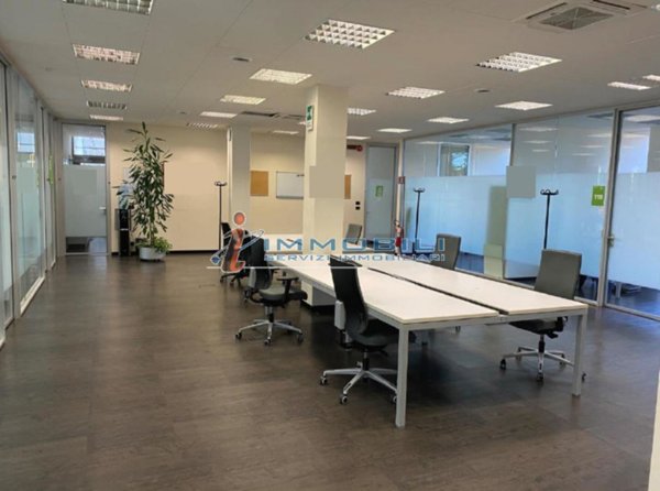 ufficio in affitto a Milano in zona Lorenteggio