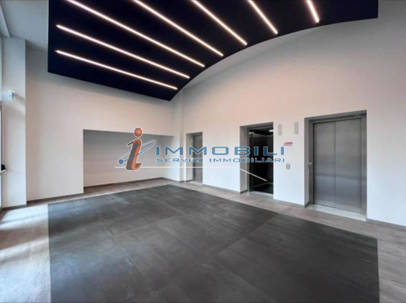 ufficio in affitto a Milano