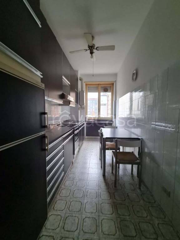 appartamento in affitto a Milano in zona Lorenteggio