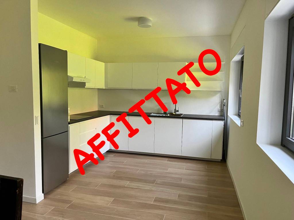 appartamento in affitto a Milano in zona Famagosta