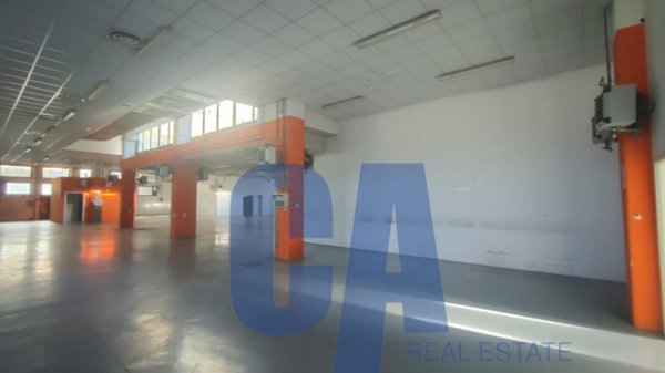 locale di sgombero in affitto a Milano in zona Maciachini