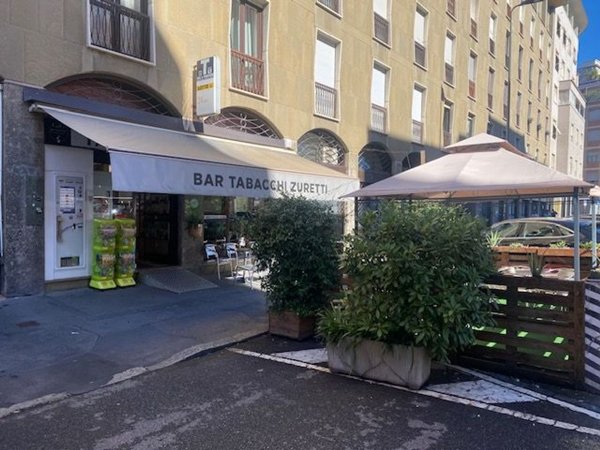 negozio in affitto a Milano in zona Maggiolina