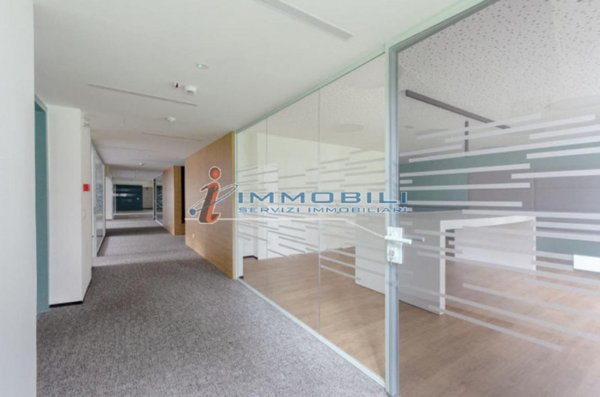 ufficio in affitto a Milano in zona Centro Direzionale