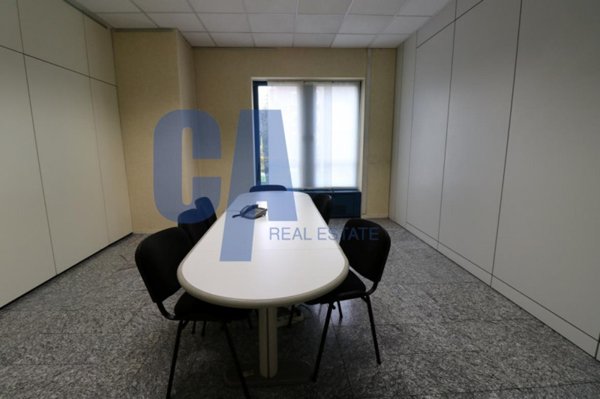 ufficio in affitto a Milano in zona Gallaratese