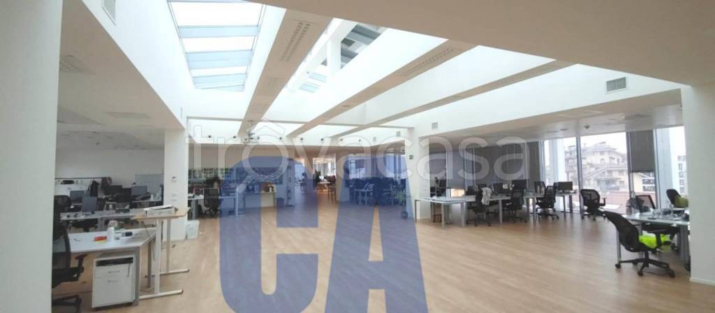 ufficio in affitto a Milano in zona Isola