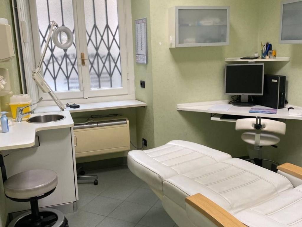 negozio in affitto a Milano in zona Chiesa Rossa