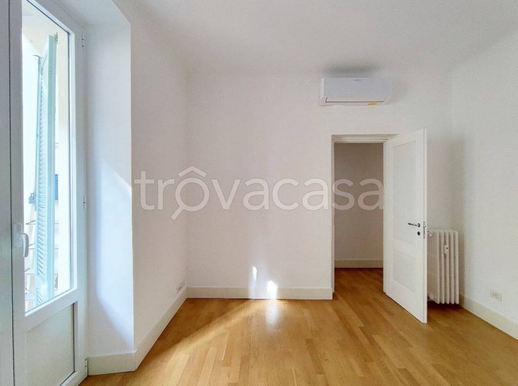 appartamento in affitto a Milano in zona Porta Nuova